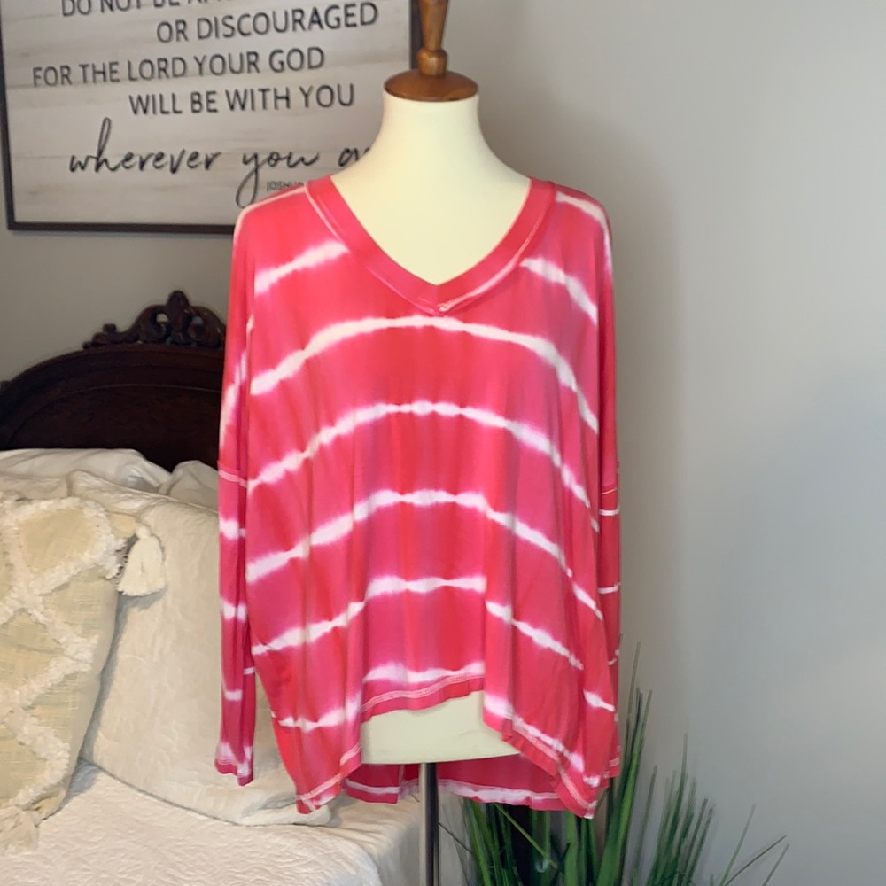 Hot pink tie dye top